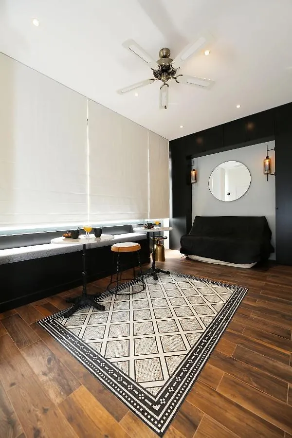 Appartement Proche Des Celebres Puces De Paris 4P France