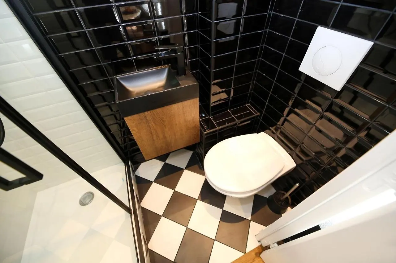 Appartement Proche Des Celebres Puces De Paris 4P 0*,  France
