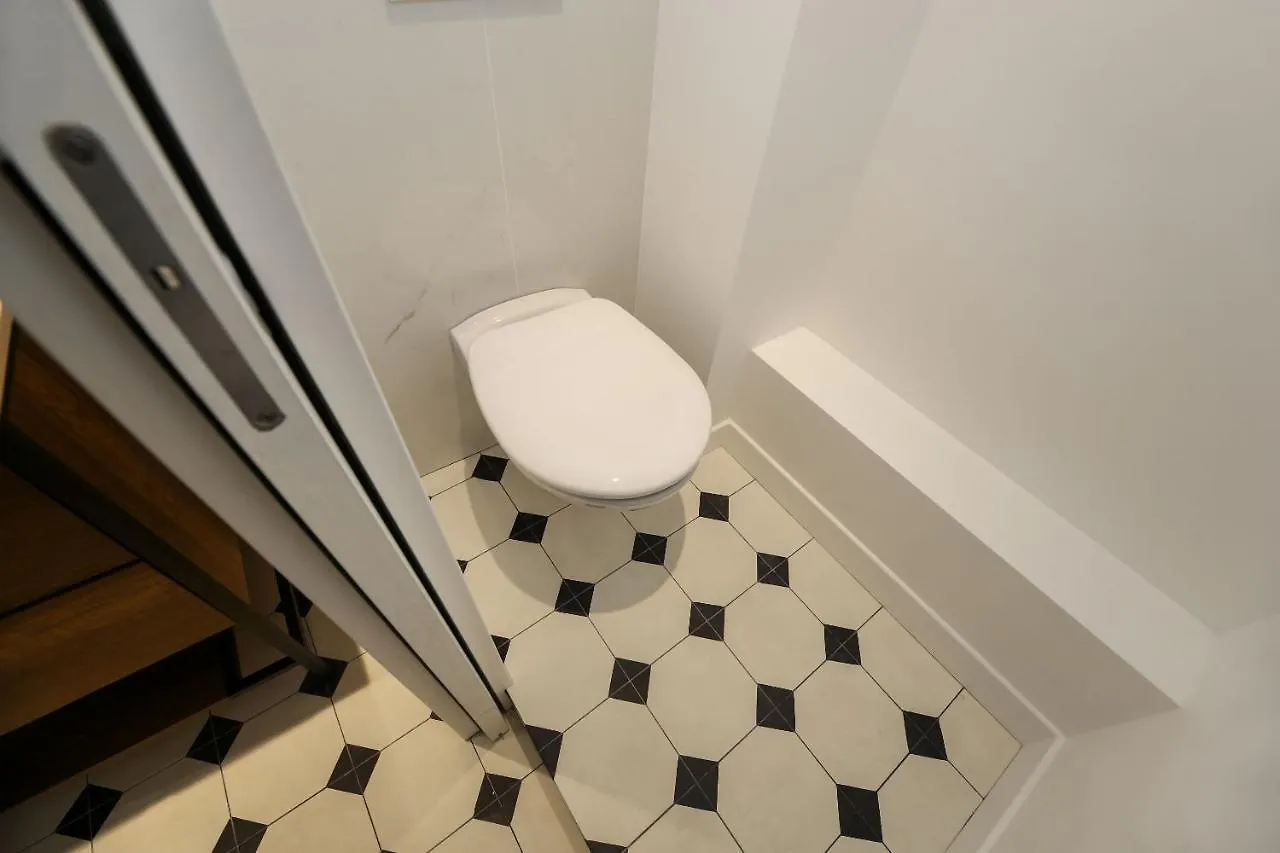 Appartement Proche Des Celebres Puces De Paris 4P Apartment